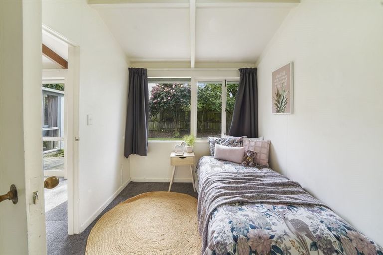 Photo of property in 65 Westburn Terrace, Burnside, Christchurch, 8041