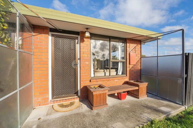 Photo of property in 1/5 Fernbrook Place, Mairehau, Christchurch, 8013