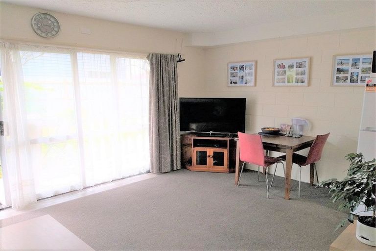 Photo of property in 1/11 Sherborne Street, St Albans, Christchurch, 8014
