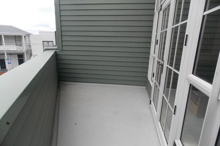 Photo of property in 40 Pipitea Street, Thorndon, Wellington, 6011