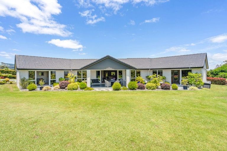 Photo of property in 9 Summerfield Way, Parahaki, Whangarei, 0112