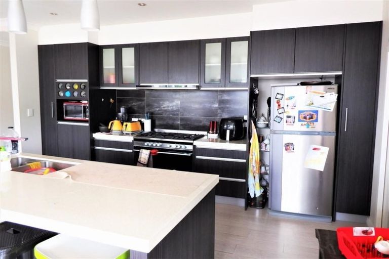 Photo of property in 50 Sirius Crescent, Rototuna North, Hamilton, 3210