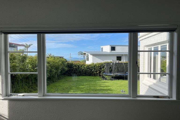 Photo of property in 274 Lake Road, Hauraki, Auckland, 0622