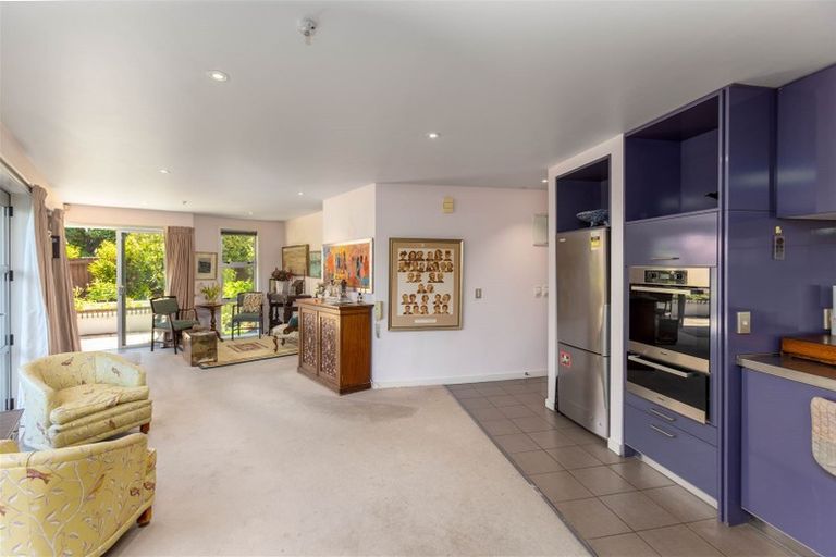 Photo of property in 82d Park Terrace, Christchurch Central, Christchurch, 8013