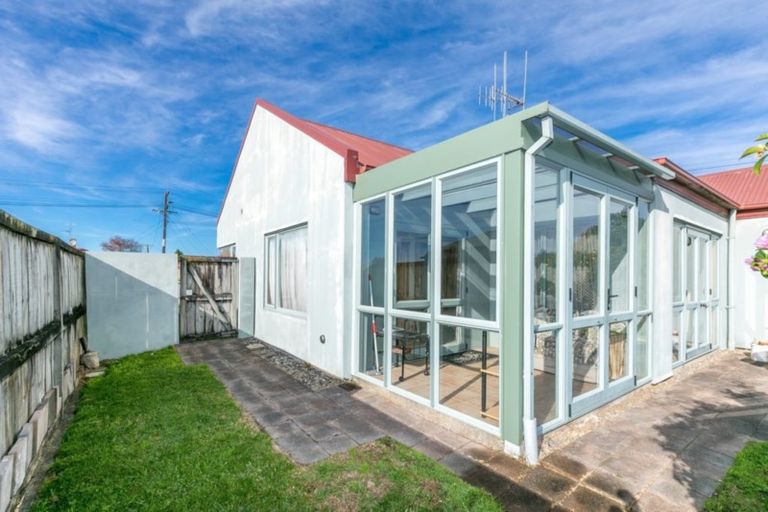 Photo of property in 55 Vardon Road, St Andrews, Hamilton, 3200