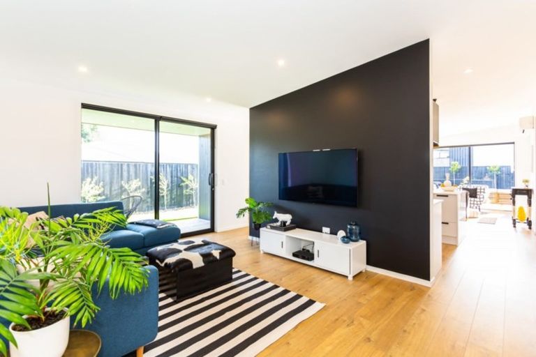 Photo of property in 37 Roys Street, Marshland, Christchurch, 8083