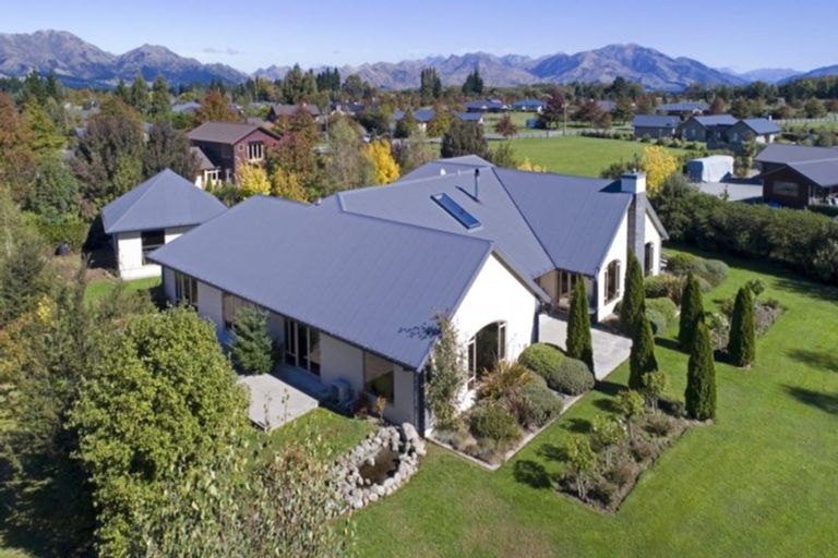 Photo of property in 6 Lochiel Drive, Hanmer Springs, 7334