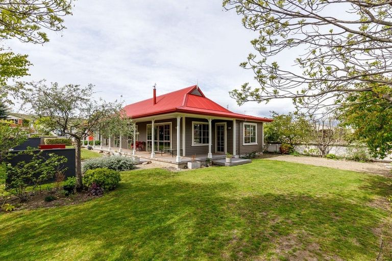 Photo of property in 91 Newcastle Street, Clyde, 9330