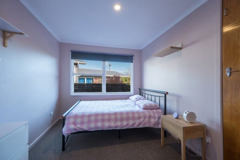 Photo of property in 21 Tennyson Crescent, Stoke, Nelson, 7011