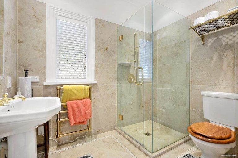 Photo of property in 56 Potts Road, Whitford, Howick, 2571