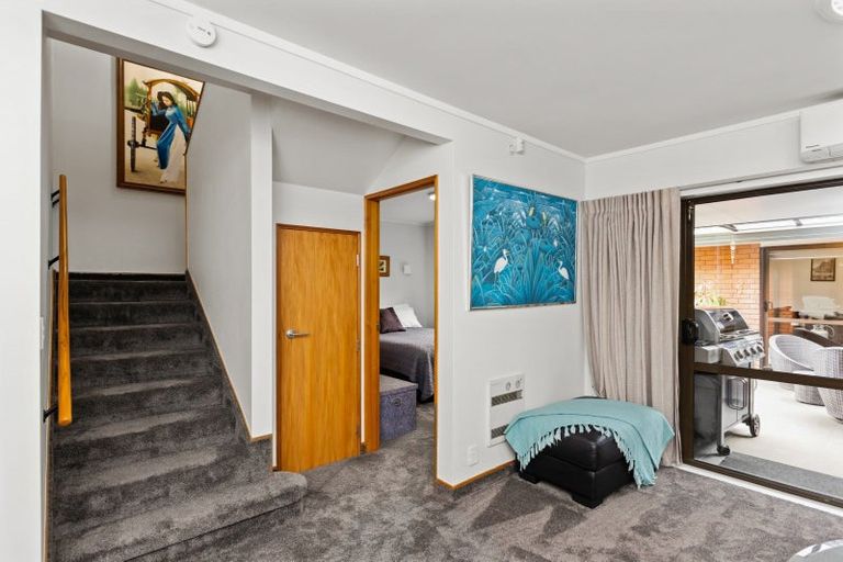 Photo of property in 210 Auckland Road, Greenmeadows, Napier, 4112
