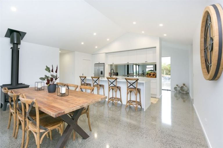 Photo of property in 110 Stockman Road, Tikorangi, Waitara, 4383