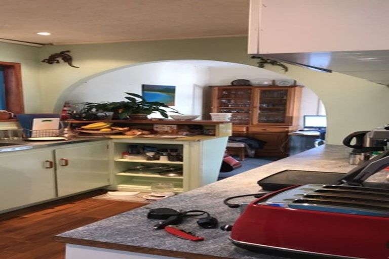 Photo of property in 41 Seon Place, Birkdale, Auckland, 0626