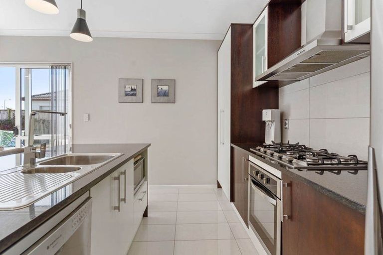 Photo of property in 13 Dromoland Drive, Flat Bush, Auckland, 2019