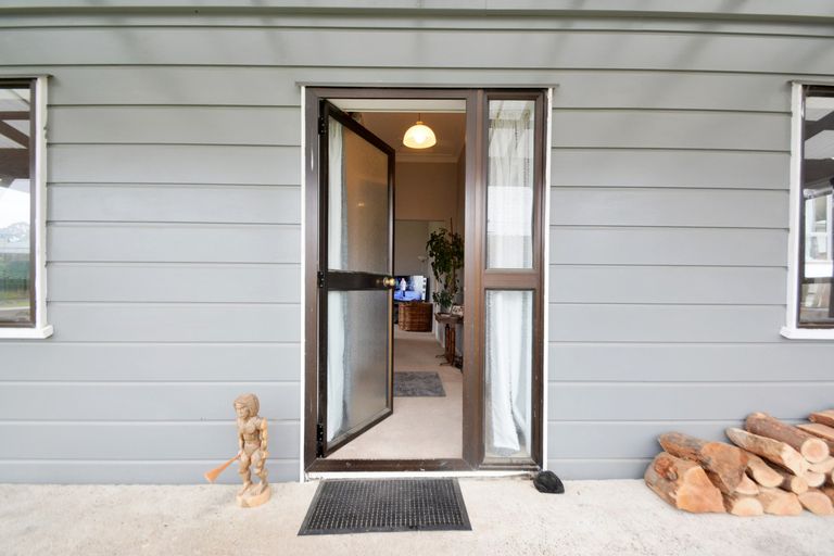 Photo of property in 2a Neill Street, Green Island, Dunedin, 9018