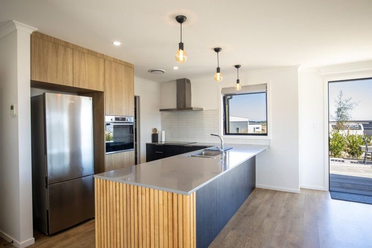 Photo of property in 2 Tunarau Street, Raglan, 3225