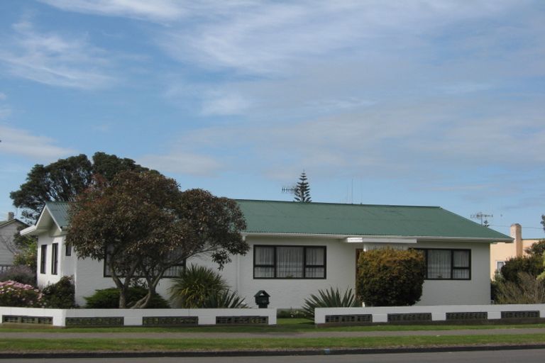 Photo of property in 46 Mosston Road, Castlecliff, Whanganui, 4501
