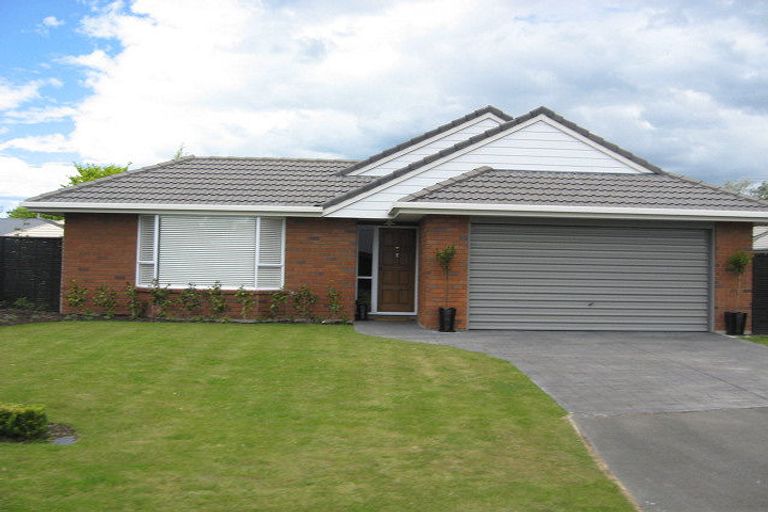 Photo of property in 10 Innisfree Place, Northwood, Christchurch, 8051