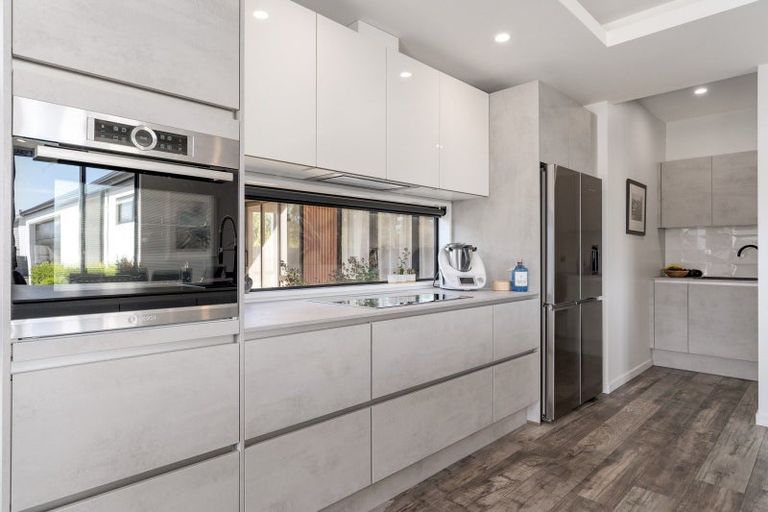 Photo of property in 5 Kawharu Street, Marshland, Christchurch, 8083