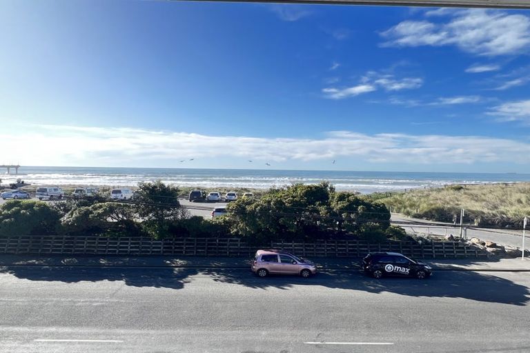 Photo of property in 7/231 Marine Parade, New Brighton, Christchurch, 8061