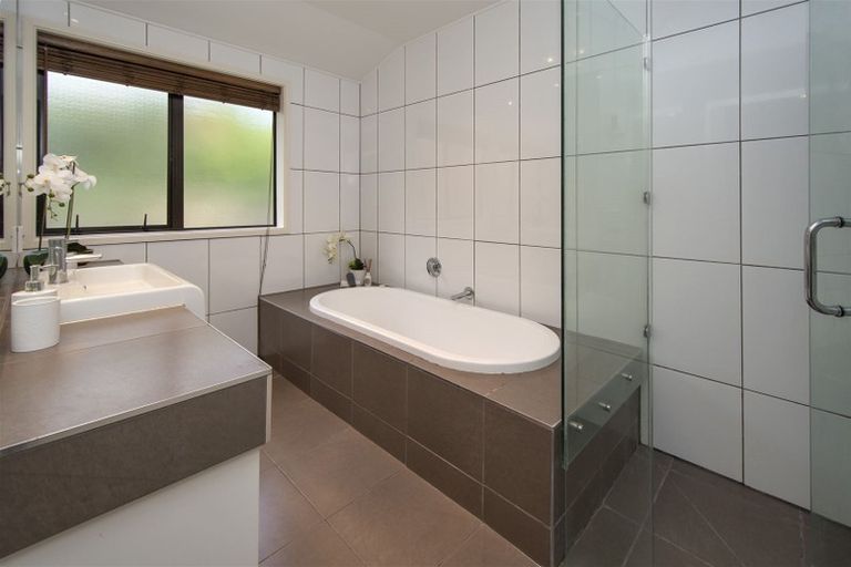 Photo of property in 51 Marama Crescent, Mount Pleasant, Christchurch, 8081