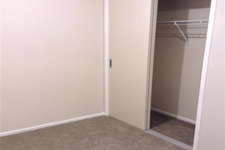 Photo of property in 58 Rangihina Road, Hobsonville, Auckland, 0616