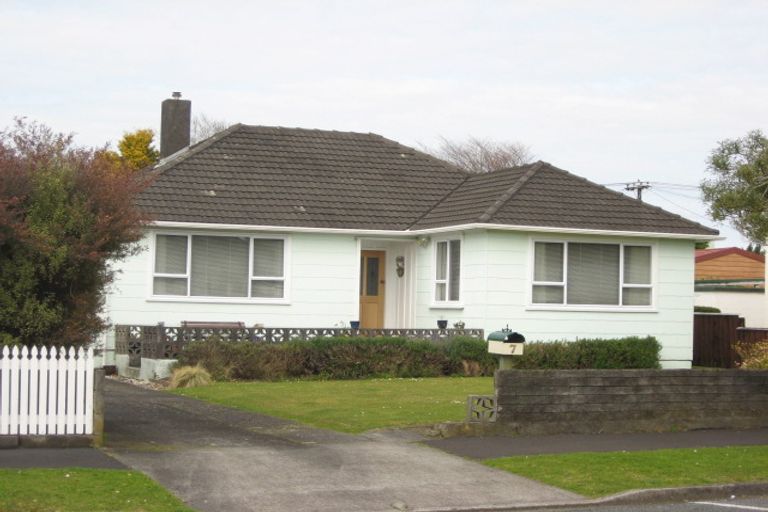 Photo of property in 7 Drake Street, Vogeltown, New Plymouth, 4310