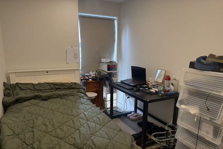 Photo of property in 34 Huri Street, Mangere Bridge, Auckland, 2022