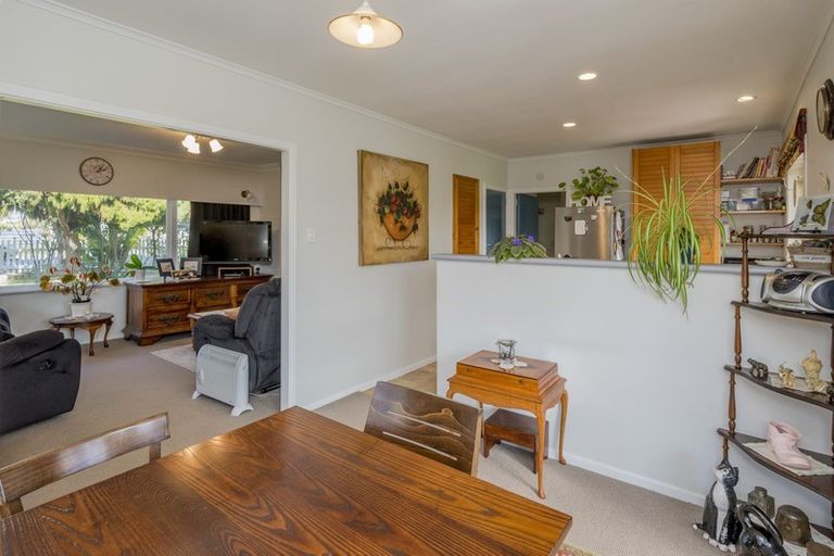 Photo of property in 13 Lemon Street, Otaki, 5512