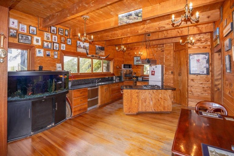 Photo of property in 240 Te Pahu Road, Te Pahu, 3285