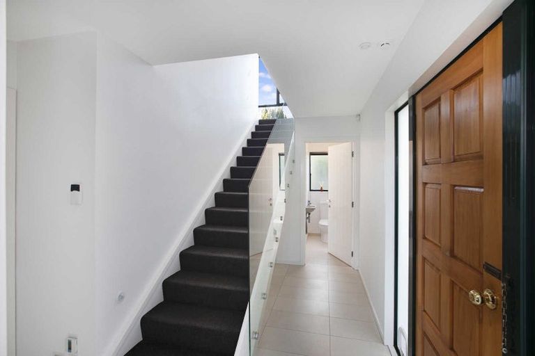 Photo of property in 1/89 Brockworth Place, Riccarton, Christchurch, 8011