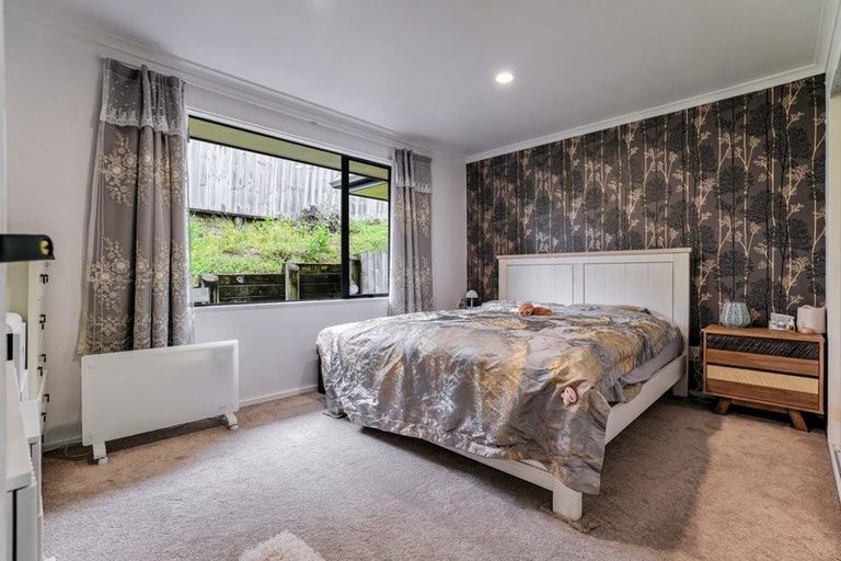 Photo of property in 115c Woodglen Road, Glen Eden, Auckland, 0602