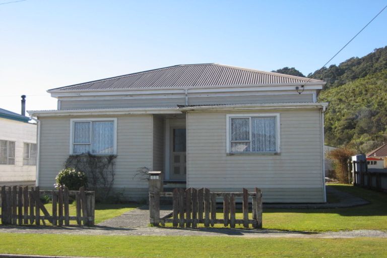 Photo of property in 137 Ward Street, Cobden, Greymouth, 7802