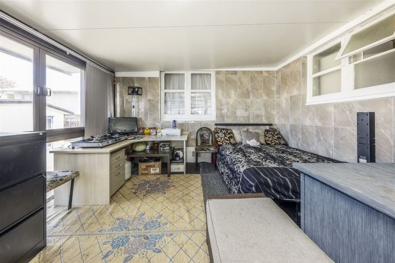 Photo of property in 82 Station Road, Papatoetoe, Auckland, 2025