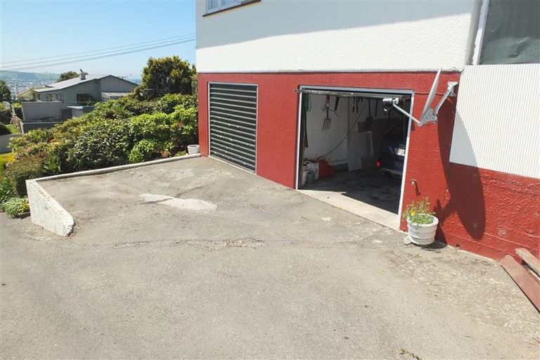 Photo of property in 12 Selwyn Street, South Hill, Oamaru, 9400