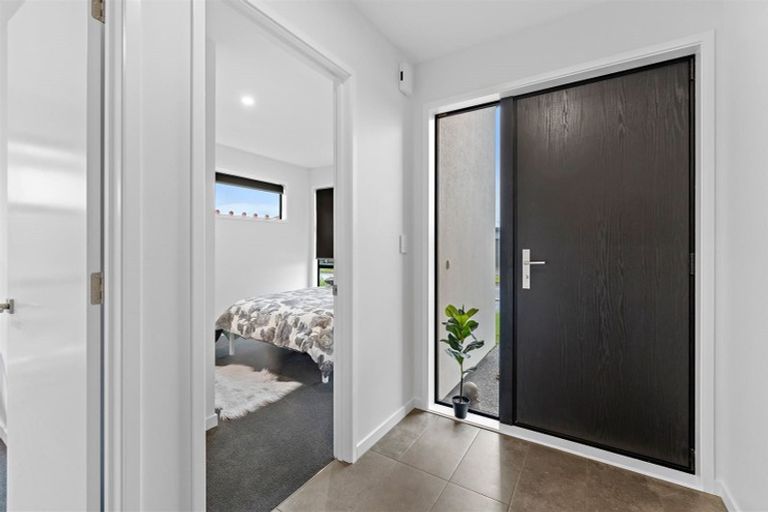 Photo of property in 15 Robert Duncan Road, Belfast, Christchurch, 8051