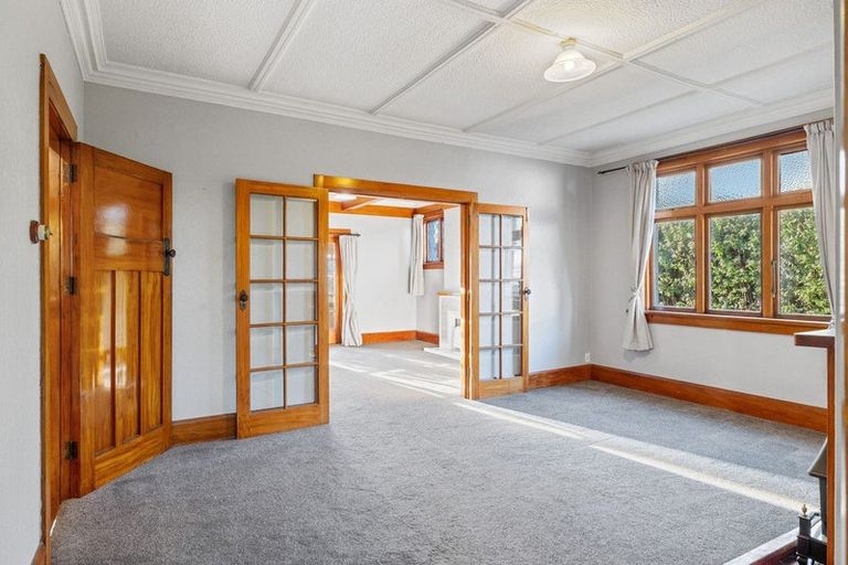 Photo of property in 8 Annandale Avenue, Takaro, Palmerston North, 4410