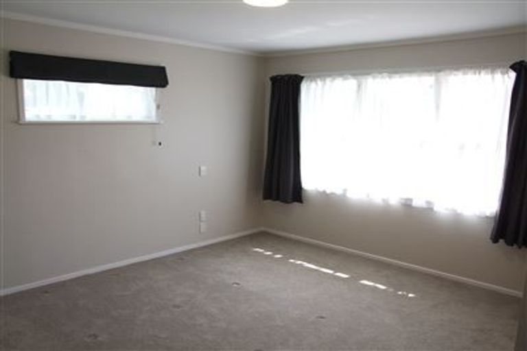 Photo of property in 24 Margaret Place, Milford, Auckland, 0620