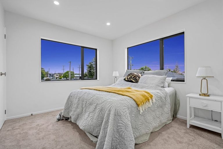 Photo of property in 17b Mccullough Avenue, Papatoetoe, Auckland, 2025