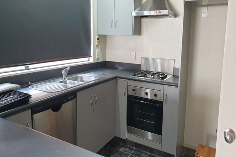 Photo of property in 87 Mandel Mews, Waiwhetu, Lower Hutt, 5010