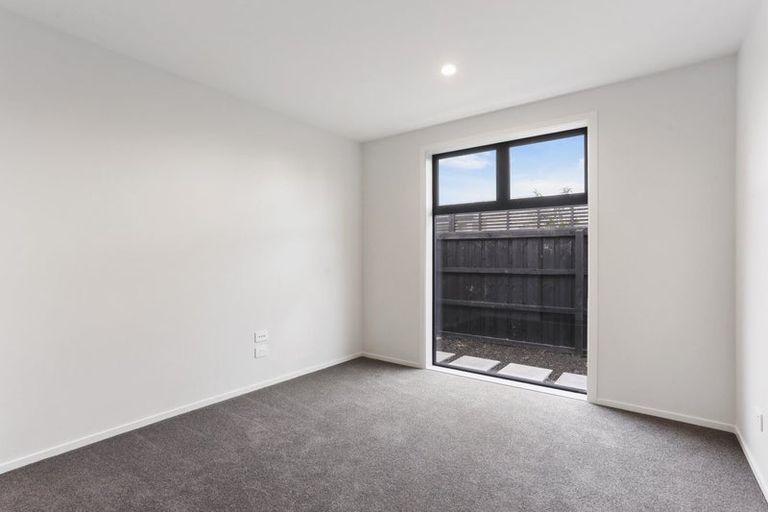 Photo of property in 10 Inch Crescent, Rangiora, 7400