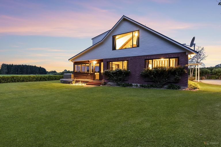 Photo of property in 246 Claremont Road, Otipua Creek, Timaru, 7974