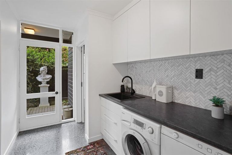 Photo of property in 3 Holmcroft Court, Cracroft, Christchurch, 8022