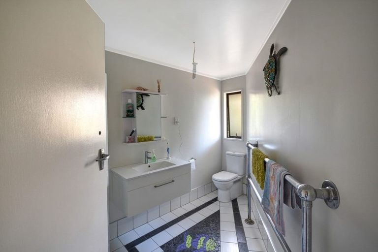 Photo of property in 20 Ellesmere Street, Ravensbourne, Dunedin, 9022