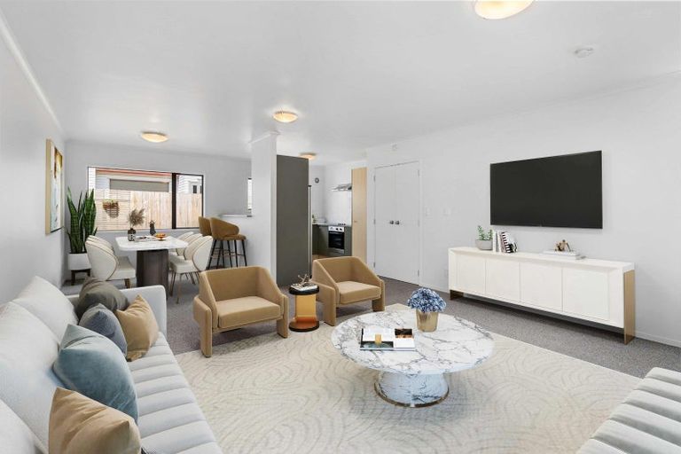 Photo of property in 43 Tiri Tiri Road, Birkdale, Auckland, 0626