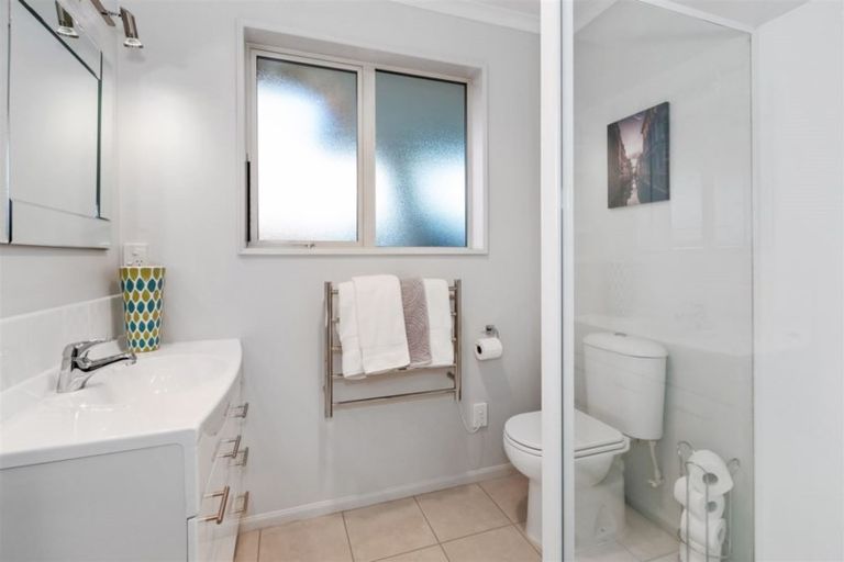 Photo of property in 7 Saint Clair Close, Harewood, Christchurch, 8051