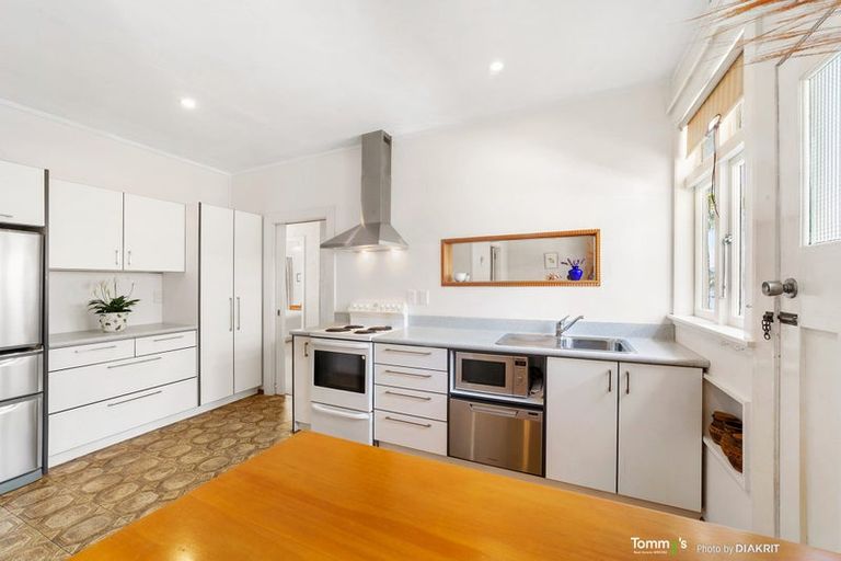 Photo of property in 37 Belvedere Road, Hataitai, Wellington, 6021