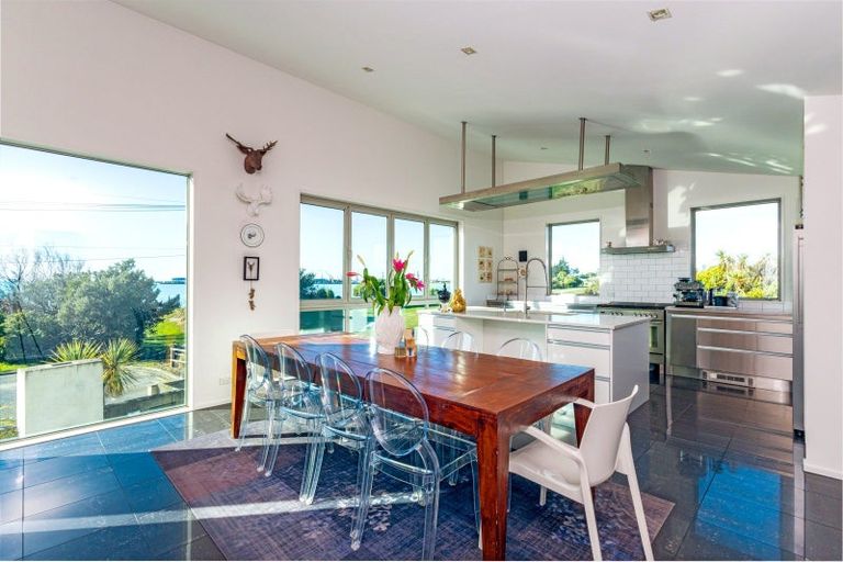 Photo of property in 25 Richmond Street, Waimataitai, Timaru, 7910