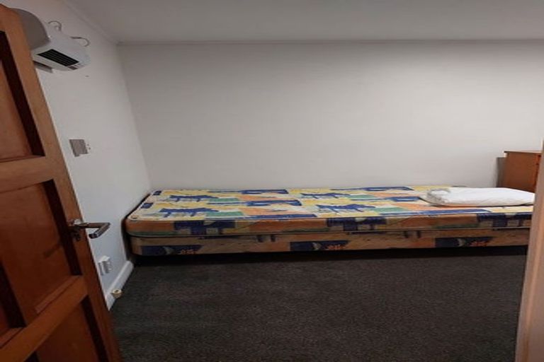 Photo of property in 6 Tonga Place, Riccarton, Christchurch, 8041