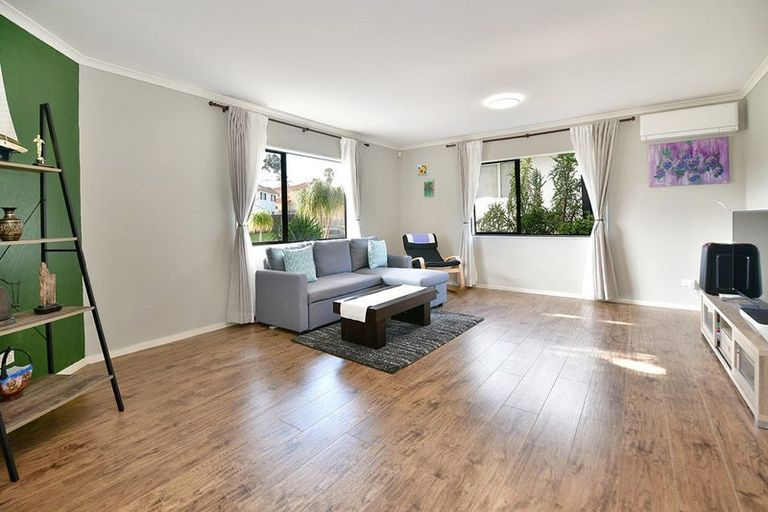 Photo of property in 342 Gulf Harbour Drive, Gulf Harbour, Whangaparaoa, 0930